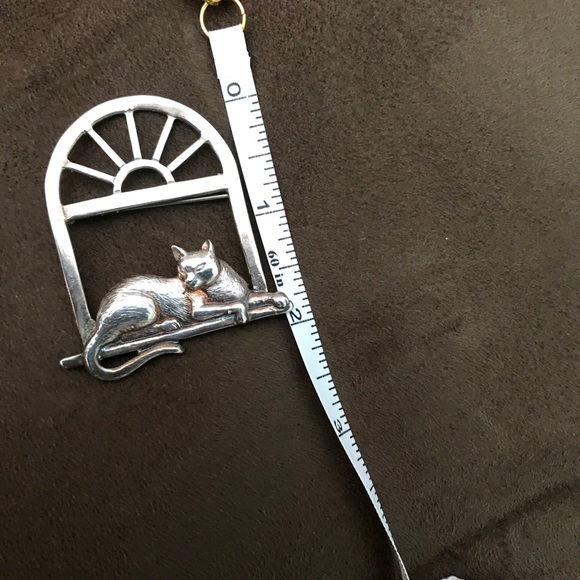 Lovely vintage silver cat pin❤️ - Picture 2 of 3